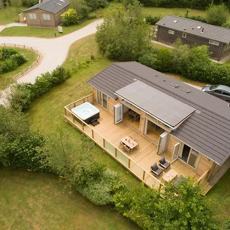 5 Southern Place * Liskeard