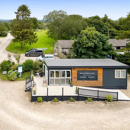 5 Southern Place * Liskeard